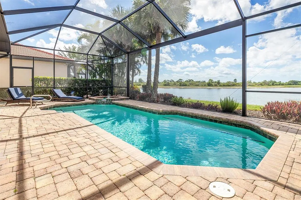 2 bed, 2.0 bath, 1694 sqft, $7,000 — Photo 3