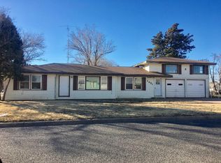 1301 W 10th St, Plainview, TX 79072