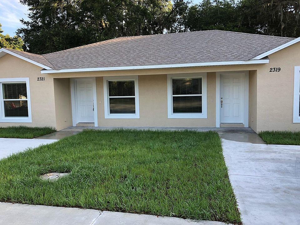 1st image of 2319 Chestnut Hills Dr