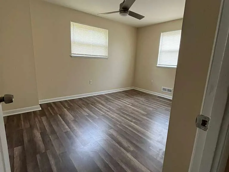 4852 Melbourne Rd — Photo 16