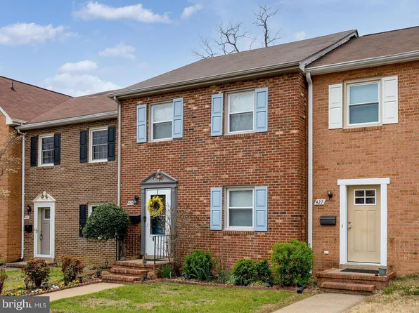 425 Ridgemore St, Fredericksburg, VA 22405