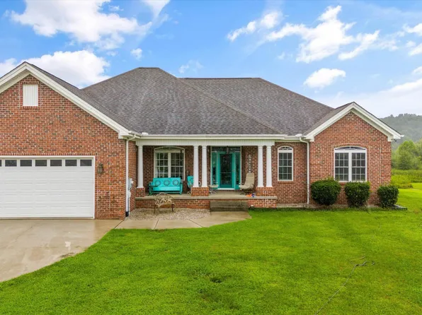 108 Brenray Dr, Harriman, TN 37748