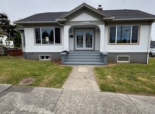 1708 McPherson Ave, North Bend, OR 97459
