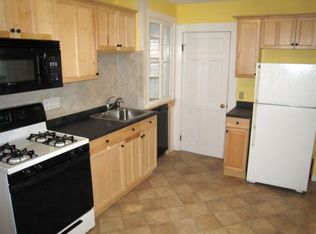 20 Dell St #1, Somerville, MA 02145