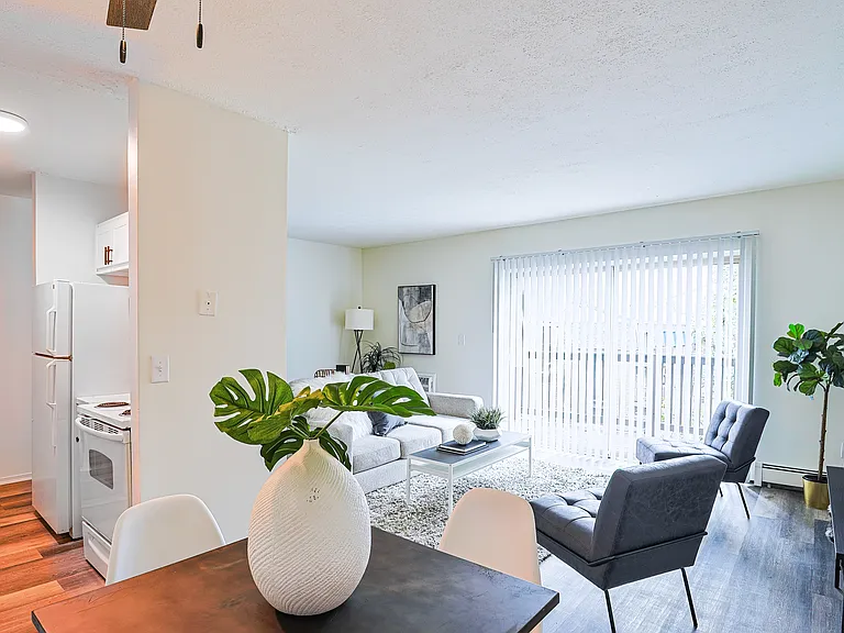 Arborstone Apartments — Photo 8