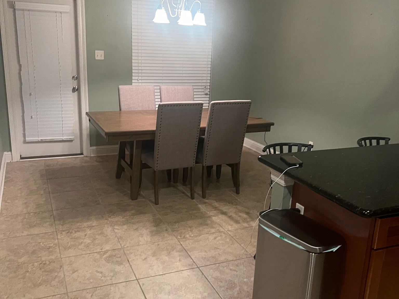 3 bed, 1497 sqft, $2,000 — Photo 3