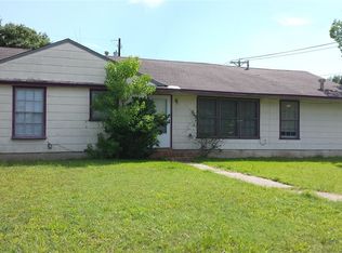3800 Ridgewood St, Bryan, TX 77801