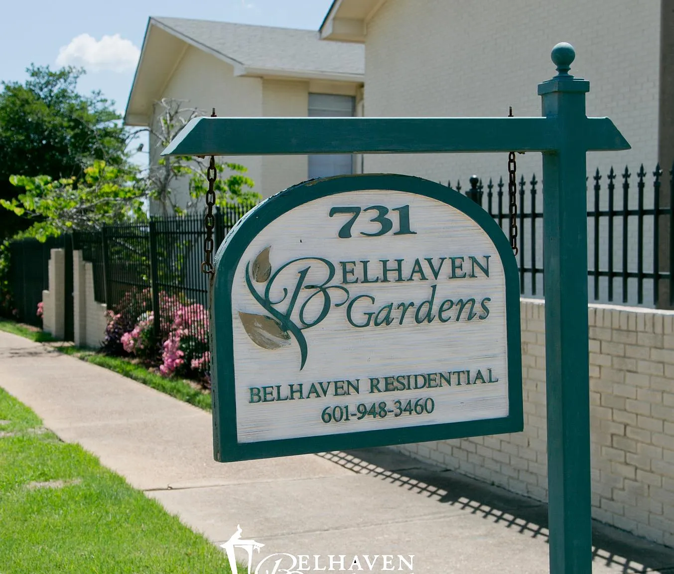 Belhaven Gardens — Photo 1