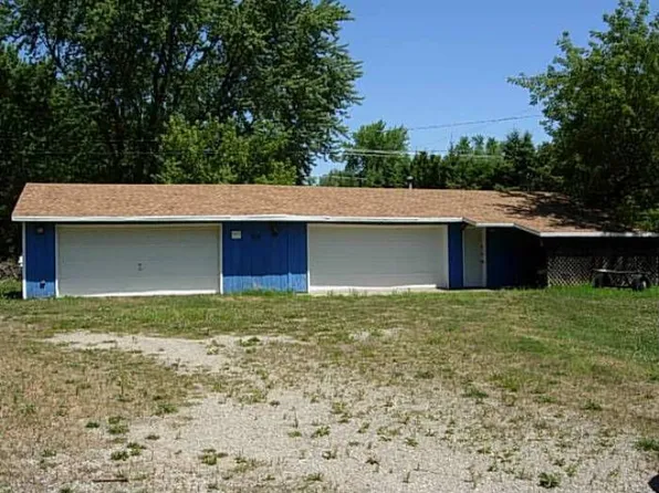 818 Spruce St, Winneconne, WI 54986