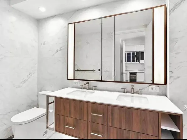 115 East 55th Street image 5 of 11