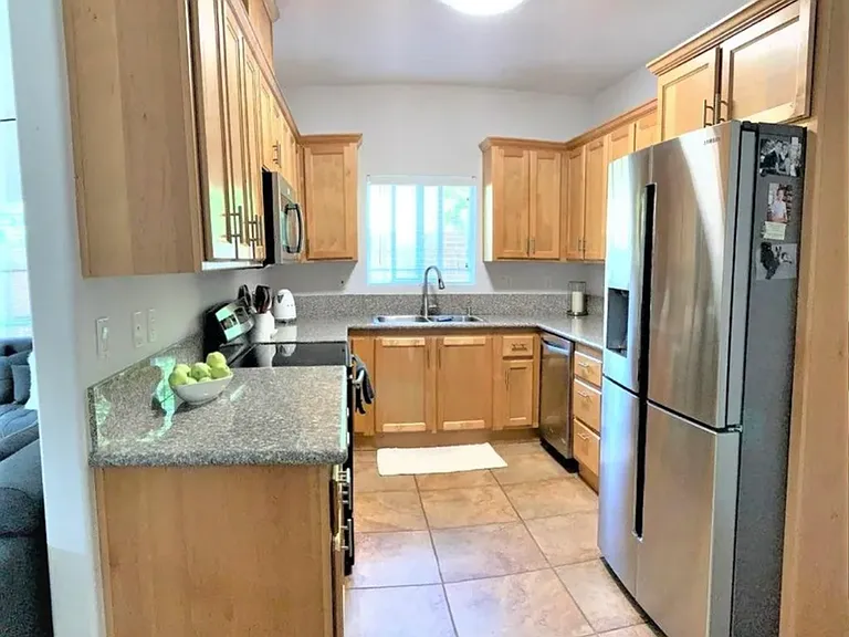 7533 Sycamore Dr — Photo 5