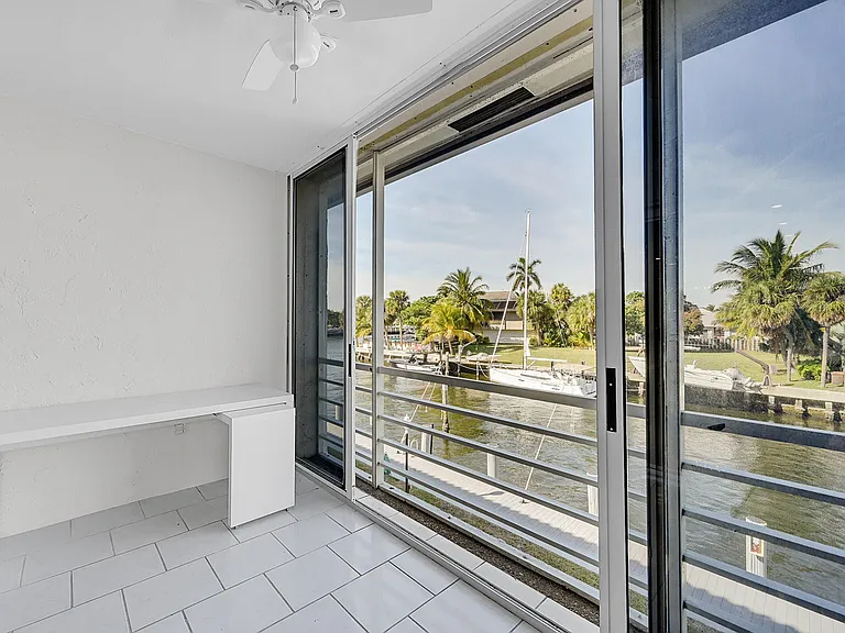 3655 NE 32nd Ave #221B — Photo 28