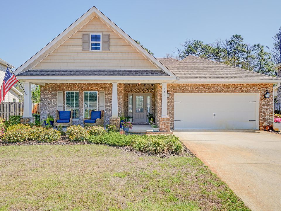 1st image of 359 Wayne Trl