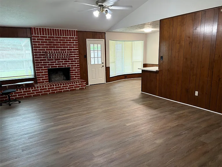 12719 Huntington Field Dr — Photo 24