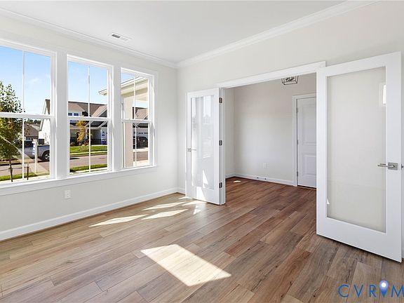 7th image of this home