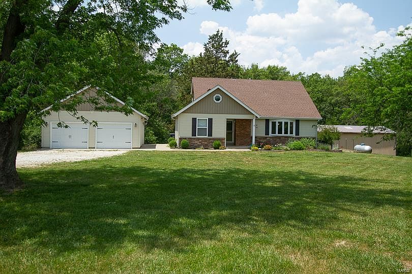 1st image of 3557 Lone Hickory Dr