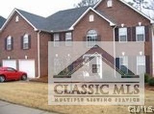 1251 Hogans Ridge Dr, Grayson, GA 30017