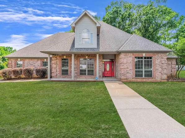 15 Hallie Ct, Cabot, AR 72023