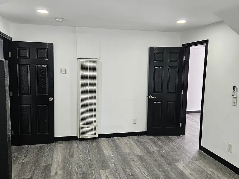 325 N Normandie Ave #325 — Photo 11