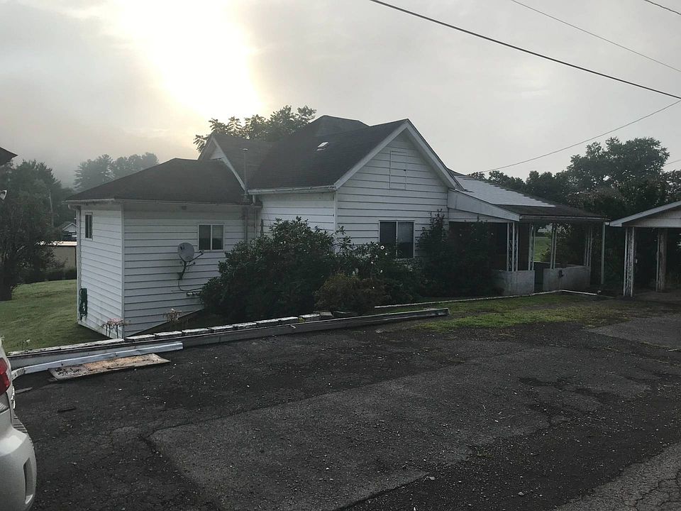 1st image of 219 Windy Hill Dr