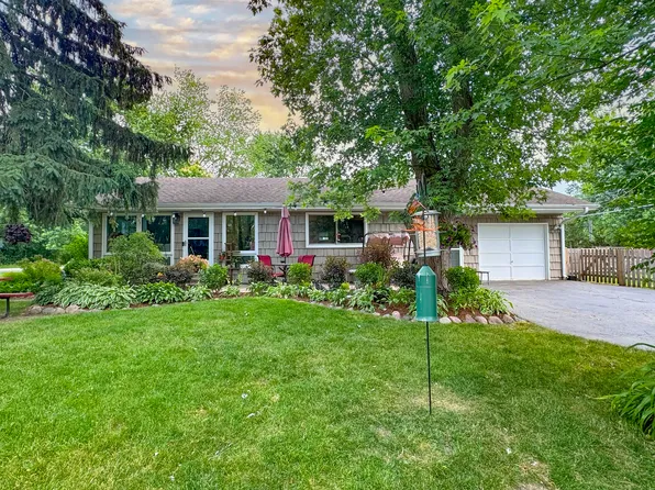 12015 W Warner St, Beach Park, IL 60087