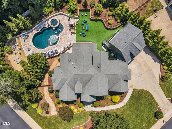 23 Watrus Dr, Clayton, NC 27527