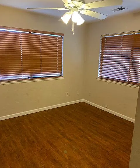228 Earl Ave — Photo 9