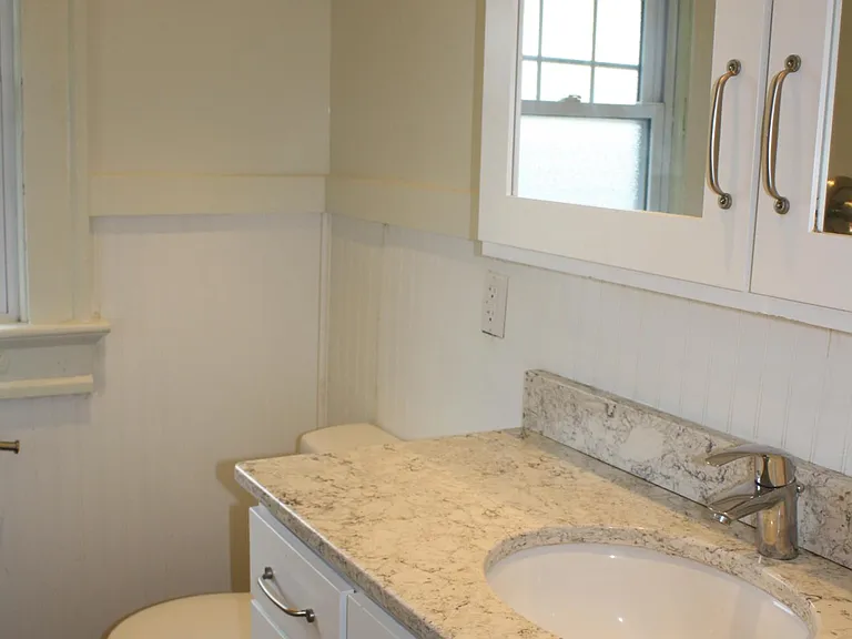521 S Park Ave — Photo 13