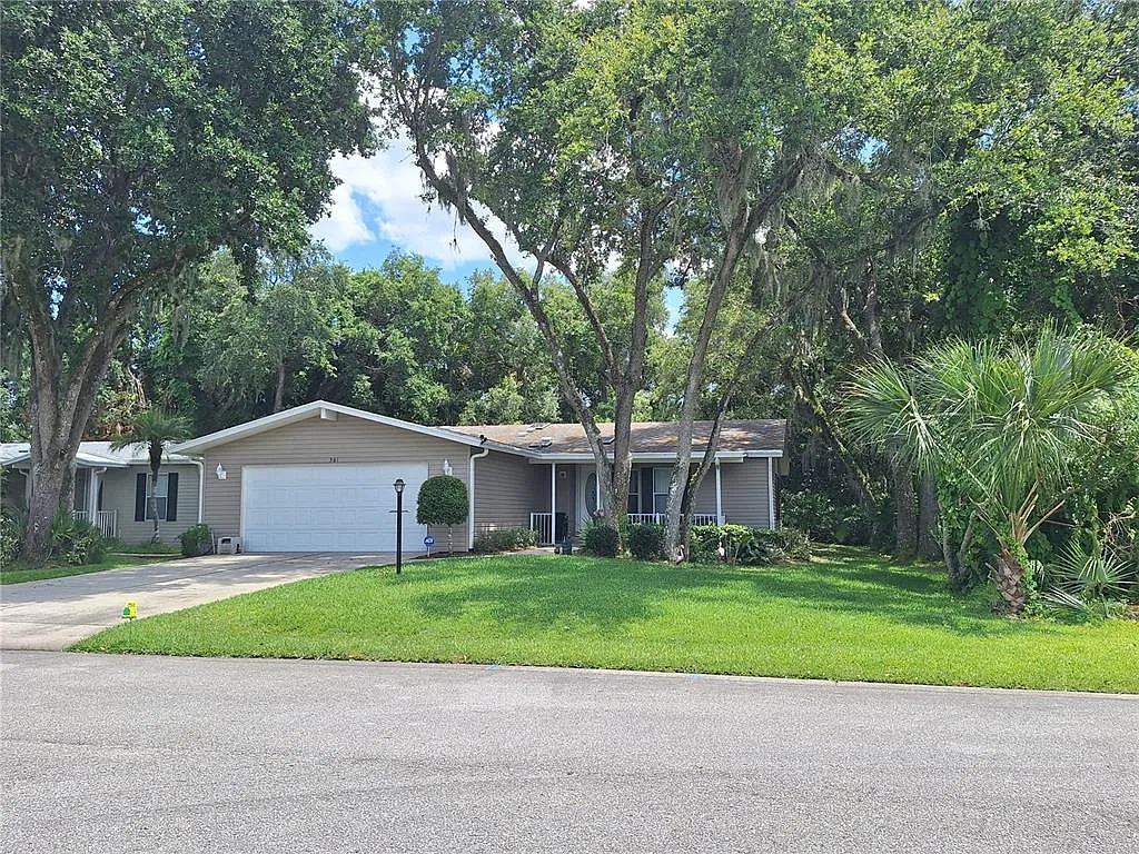 3 bed, 2.0 bath, 1932 sqft, $2,000 — Photo 1