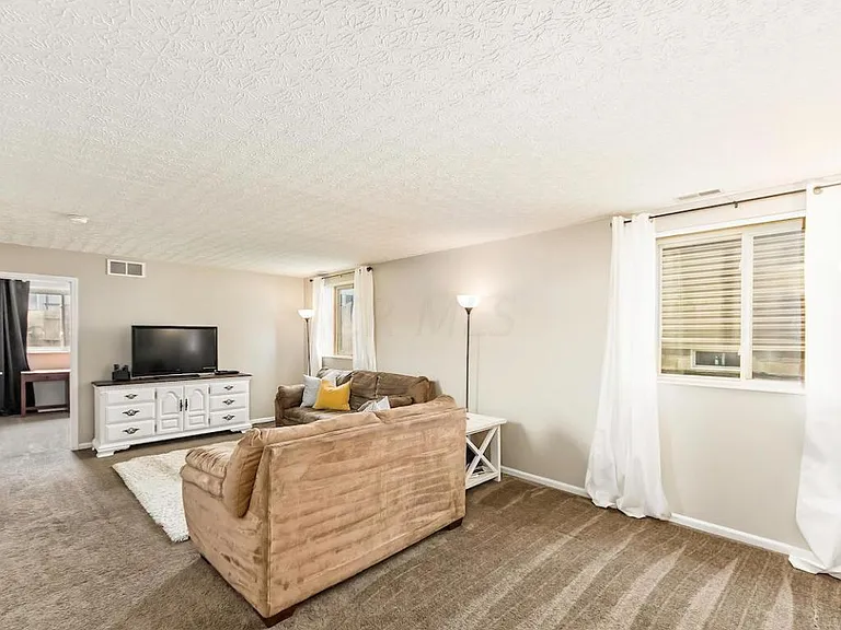 5471 Pearson Ct — Photo 28