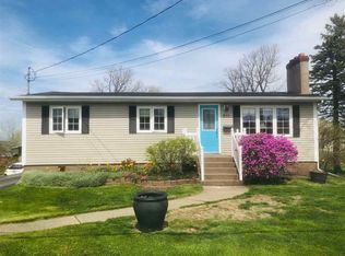 211 South St, Glace Bay, NS B1A1W2