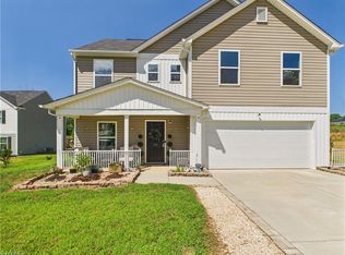 1531 Robins Nest Dr, Asheboro, NC 27203