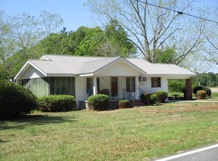 351 Carl Dasher Rd, Glennville, GA 30427