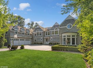 346 Grove St, Glencoe, IL 60022