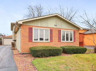 1025 Hermes Ave, Lemont, IL