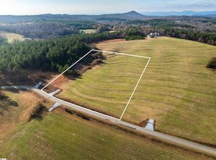 3 Concord Church Rd, Pickens, SC 29671