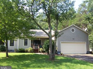 411 Harrison Cir, Locust Grove, VA 22508