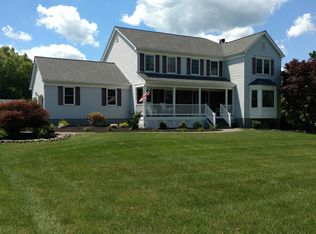 3 River Bend Rd, Clinton, NJ 08809