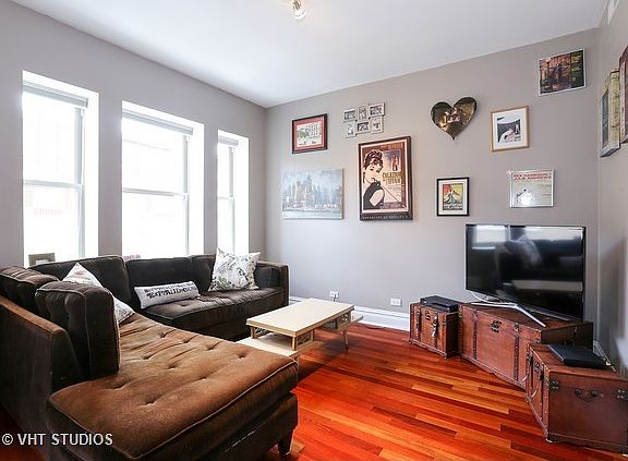 2nd image of 5338 N Winthrop Ave APT 3E