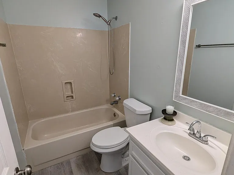 1625 Campbell Dr N — Photo 20