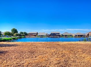 11035 E Promontory Way, Clovis, CA