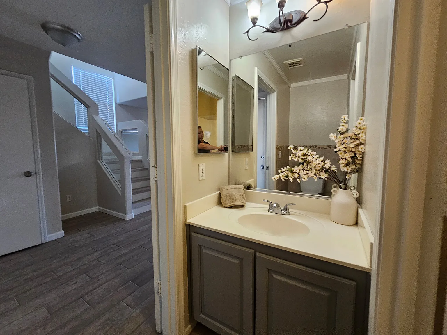 4 bed, 1832 sqft, $2,250 — Photo 4