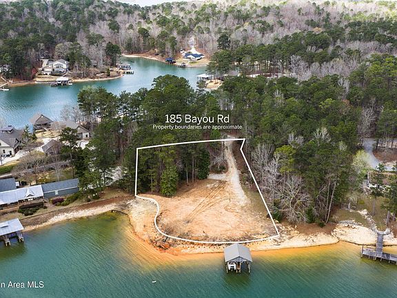 2nd image of 185 Bayou Rd