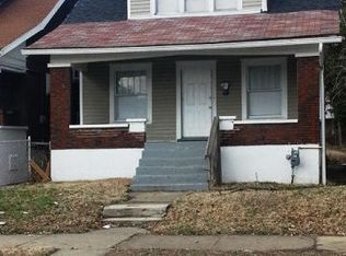 3839 W River Park Dr, Louisville, KY 40211
