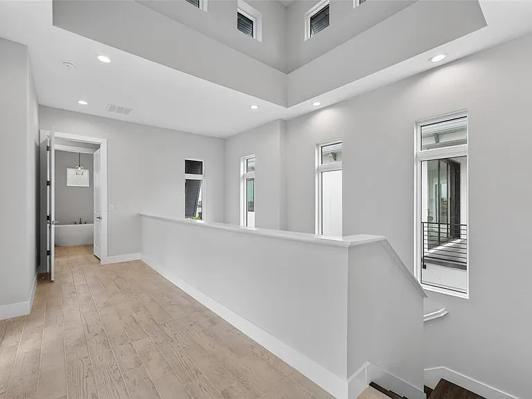 5917 Cat Claw Ln — Photo 45