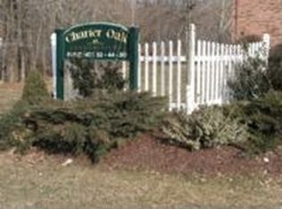 52 Sharon Rd APT 7, Waterbury, CT 06705