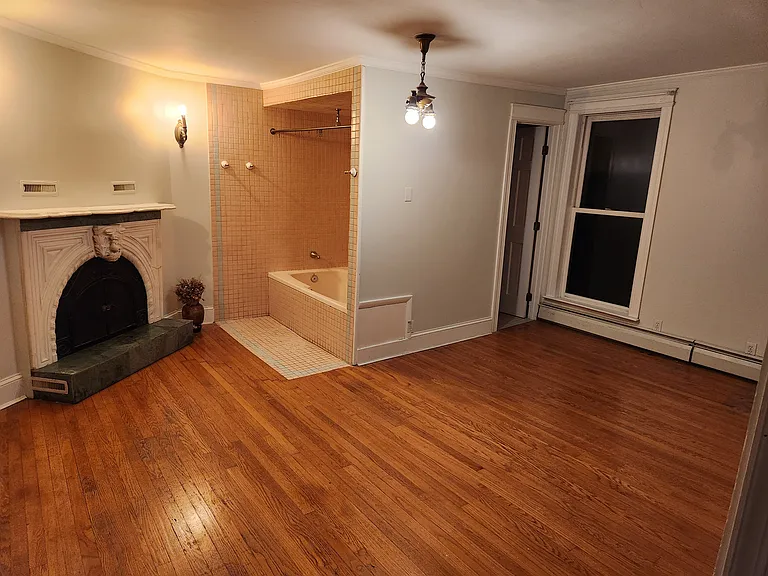 218 S Albany St #2 — Photo 16