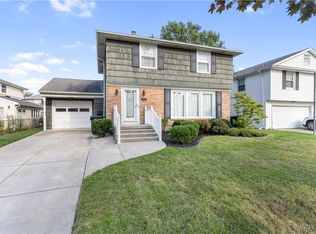 177 Bathurst Dr, Tonawanda, NY 14150