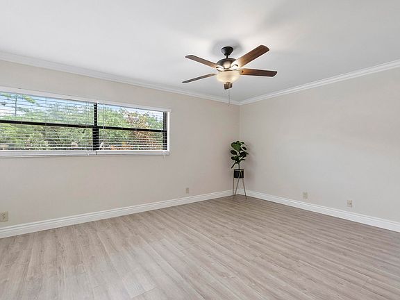 3rd image of 2047 NW 45th Ave