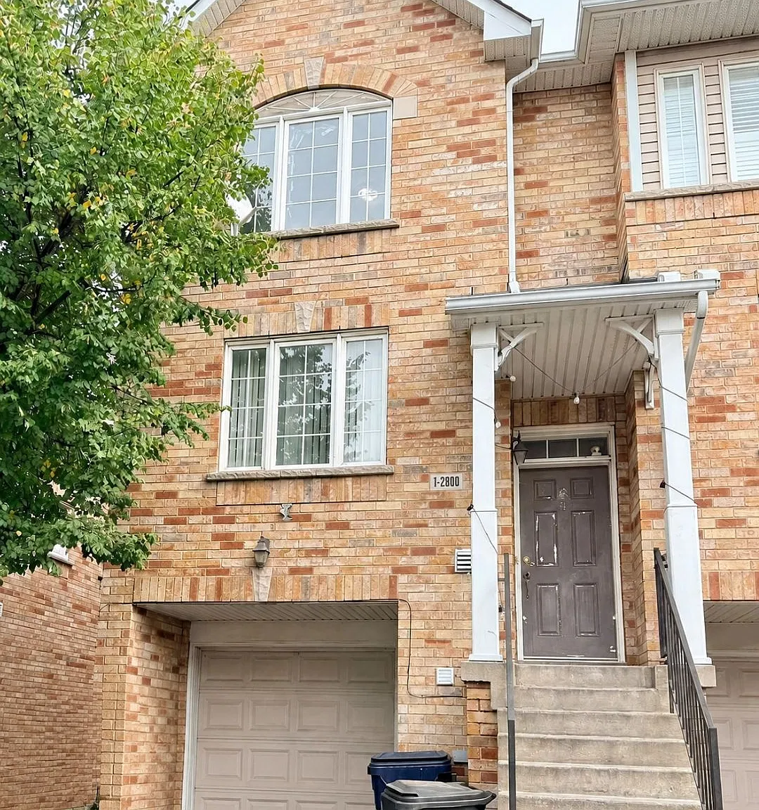4 bed, $3,200 — Photo 1